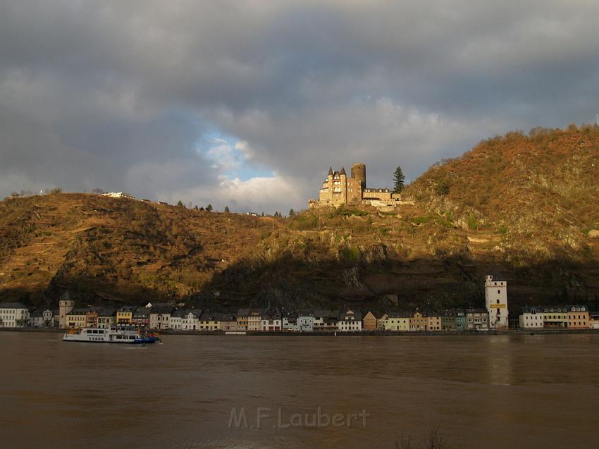 Schiff gesunken St Goarhausen Loreley P320.jpg